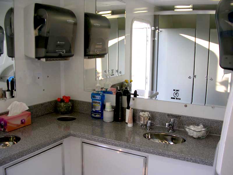 Elite Restroom Rentals photo 14