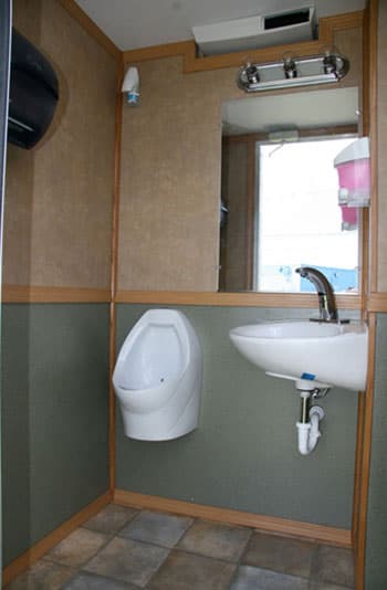 Sani Bleu Inc photo 4