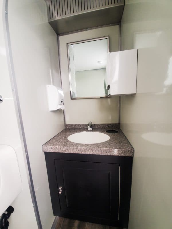 Suite Moves photo 11