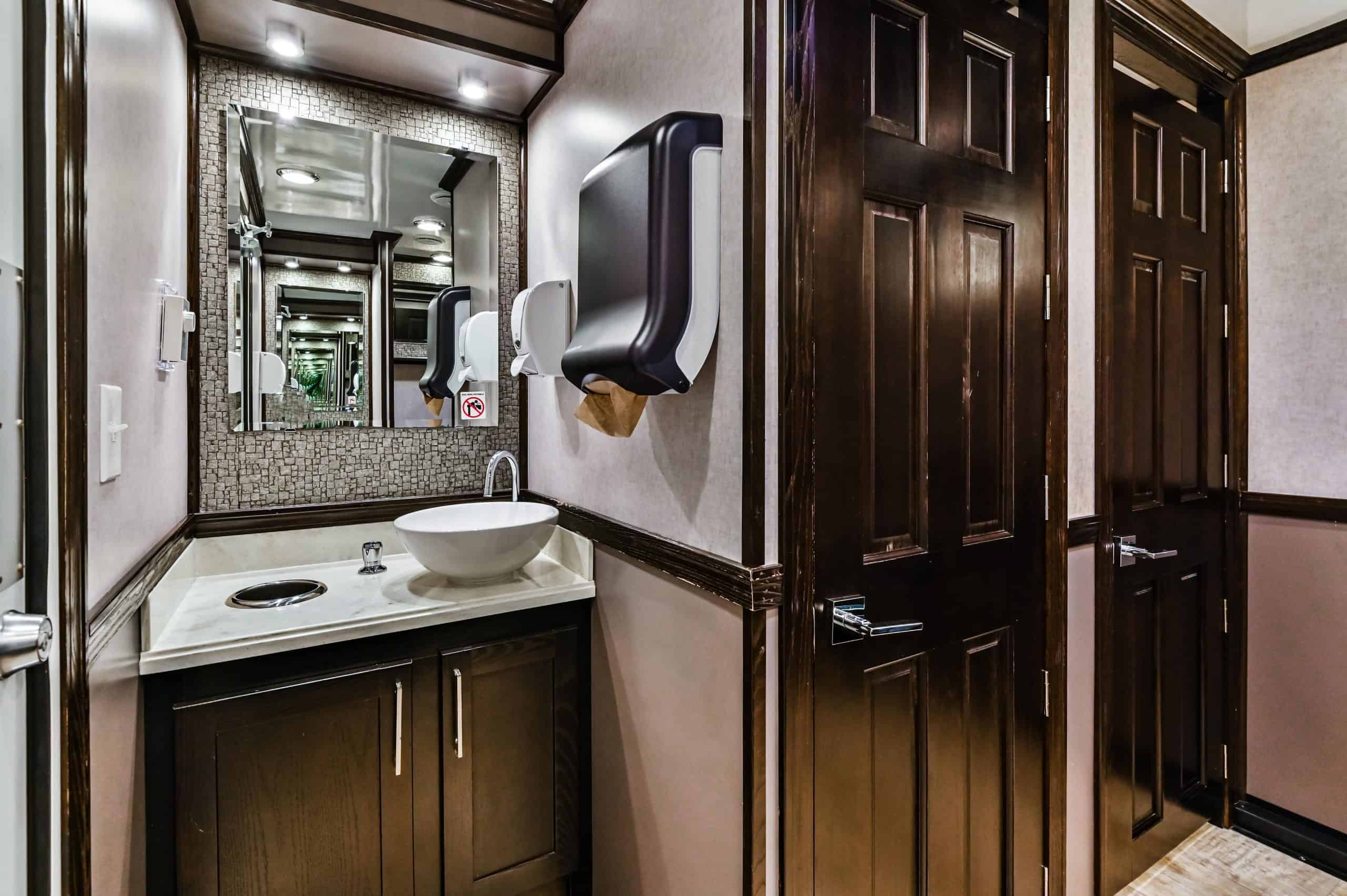 Toilette-Mobile Star Suites photo 5