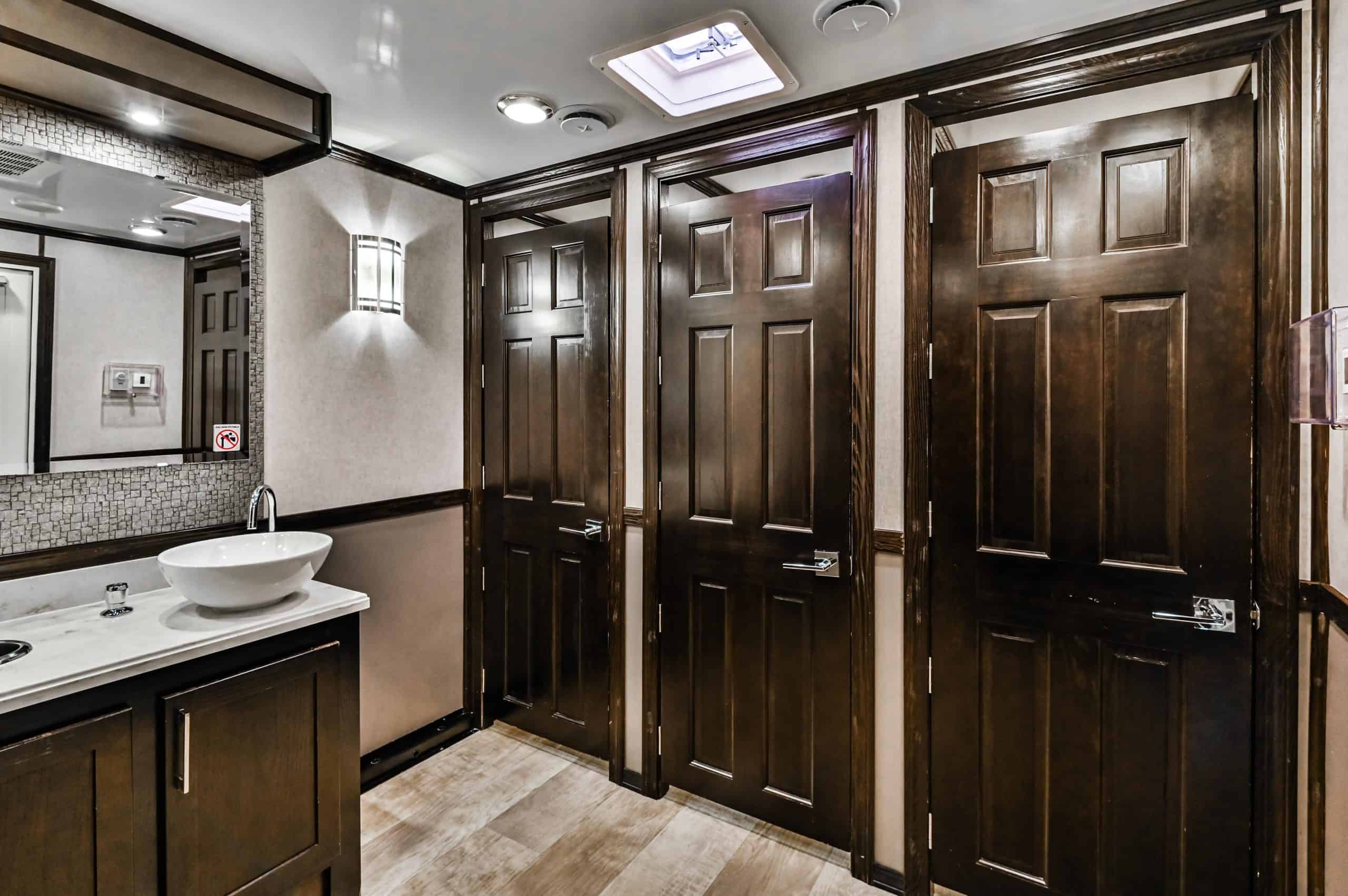 Toilette-Mobile Star Suites photo 8