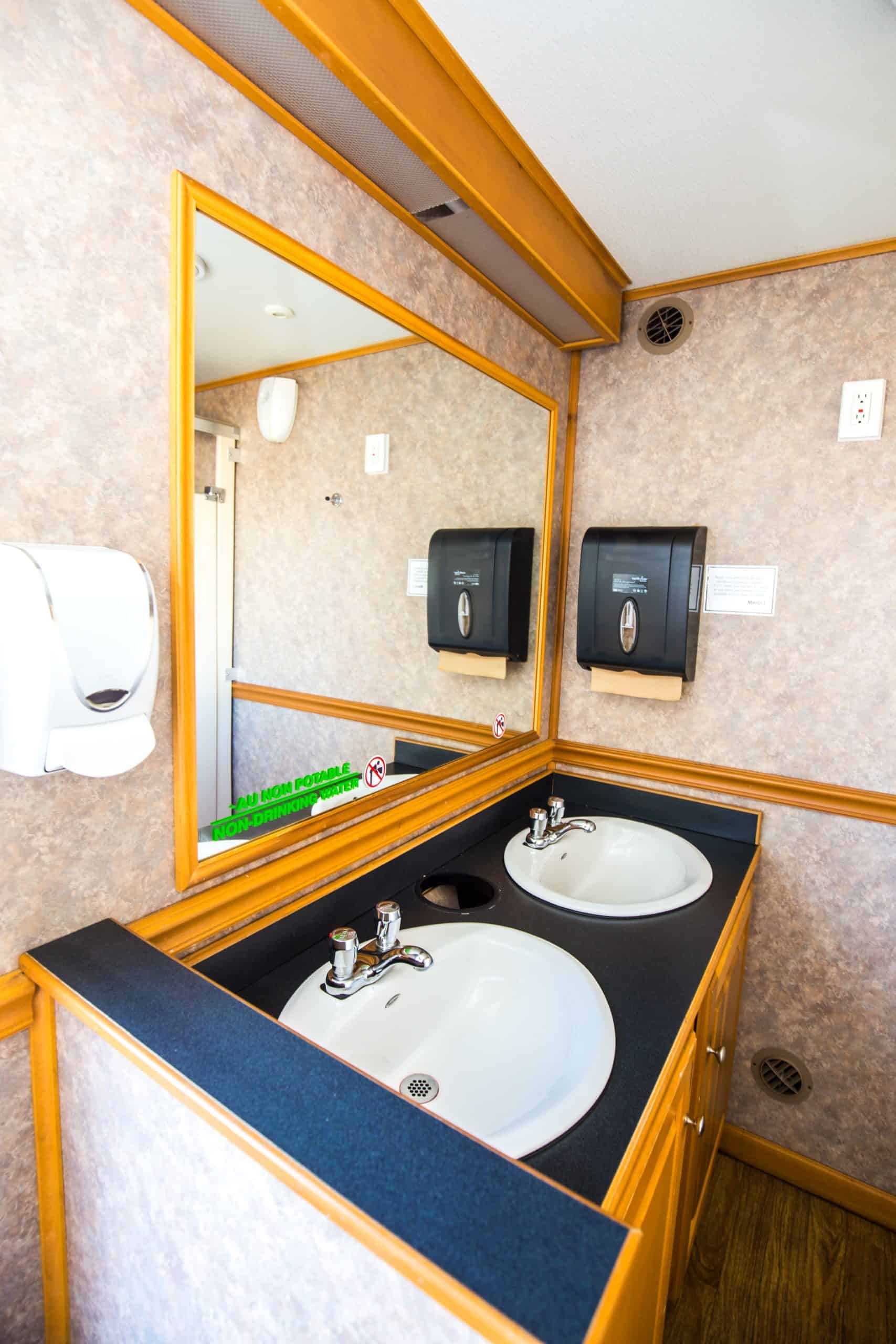 Toilette-Mobile Star Suites photo 33