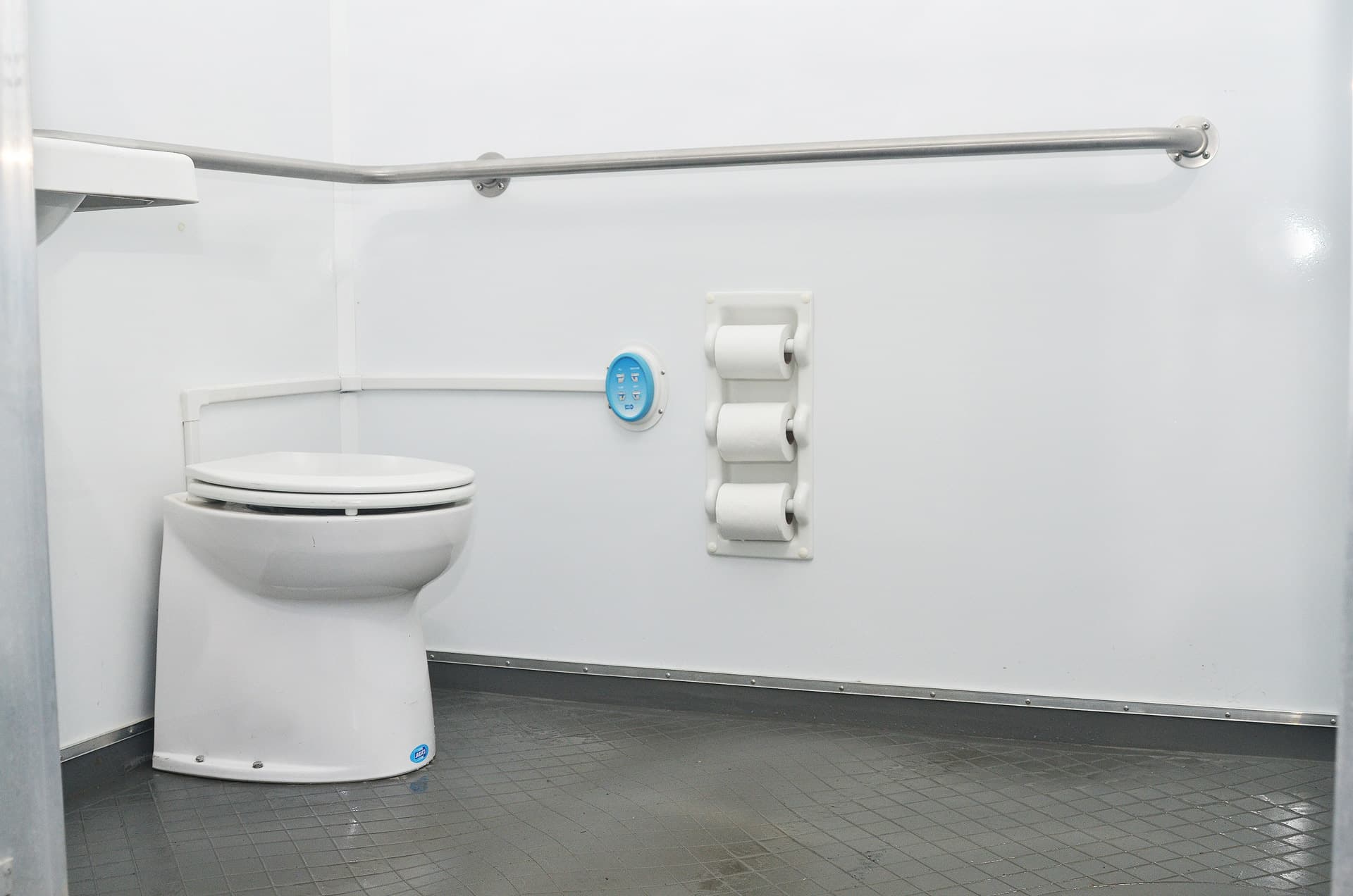 E360S Sherbrooke (LTCA) photo 3