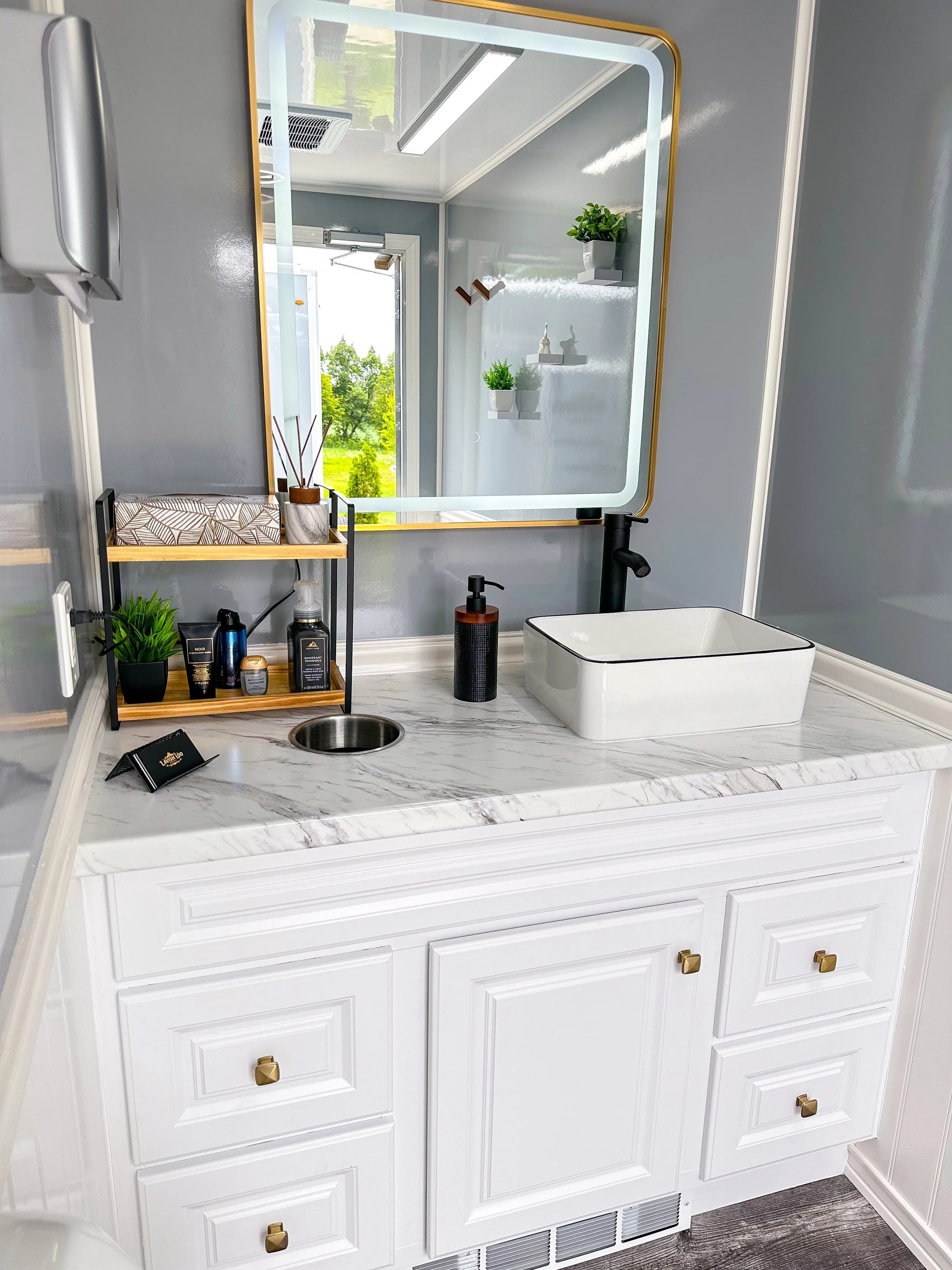 Lavish Loo Rentals photo 4