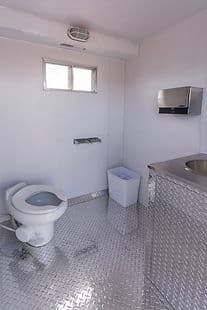 Black Tie Toilets Ltd photo 2